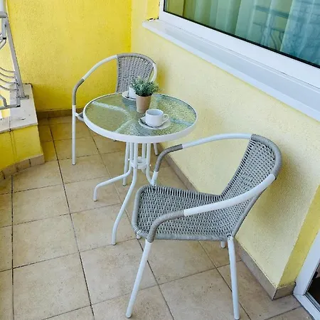 Apartman комплекс бриз / Breeze Complex Napospart